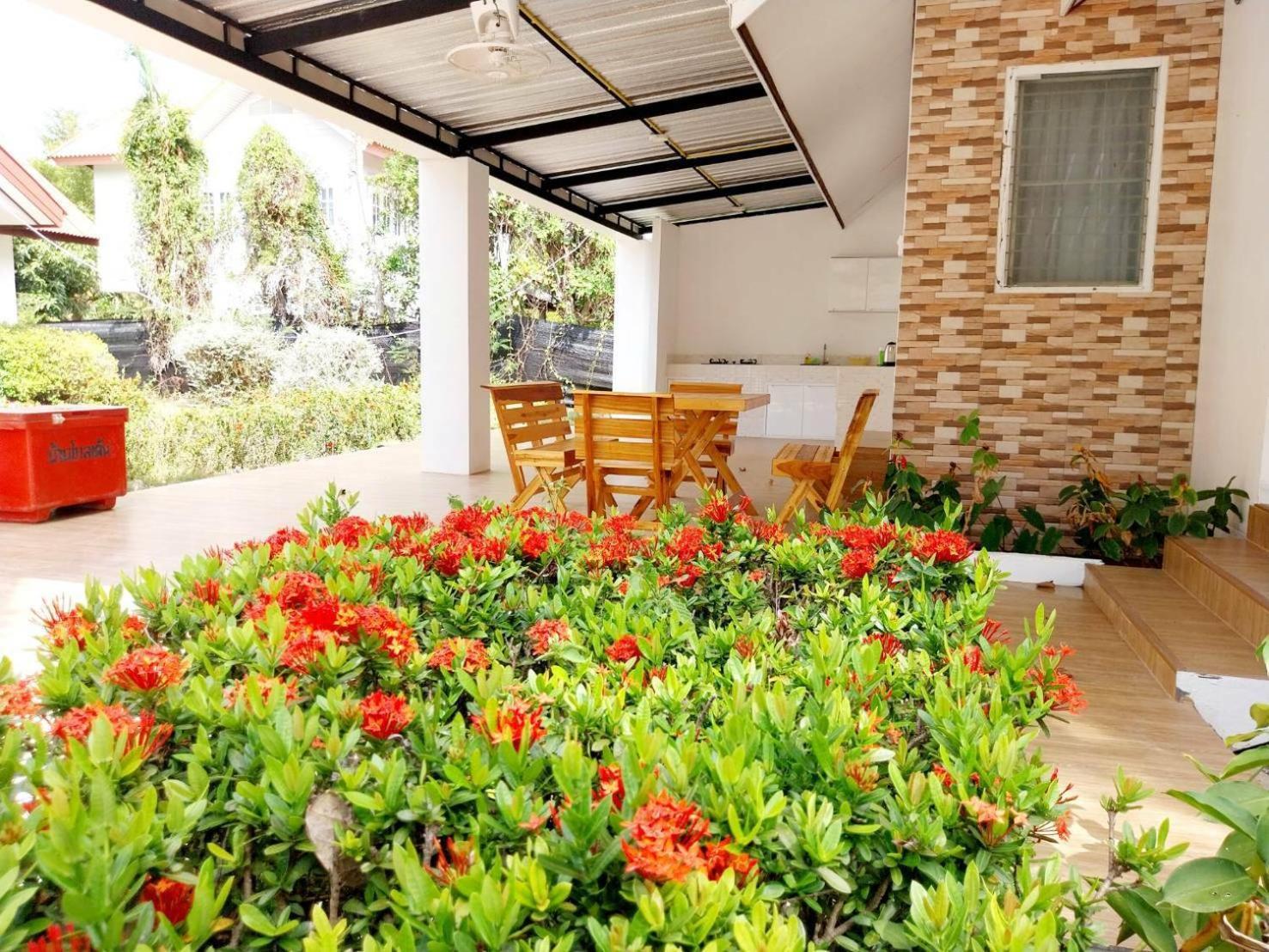 Baan Golden Resort & Residences Sam Roi Yot Exterior foto